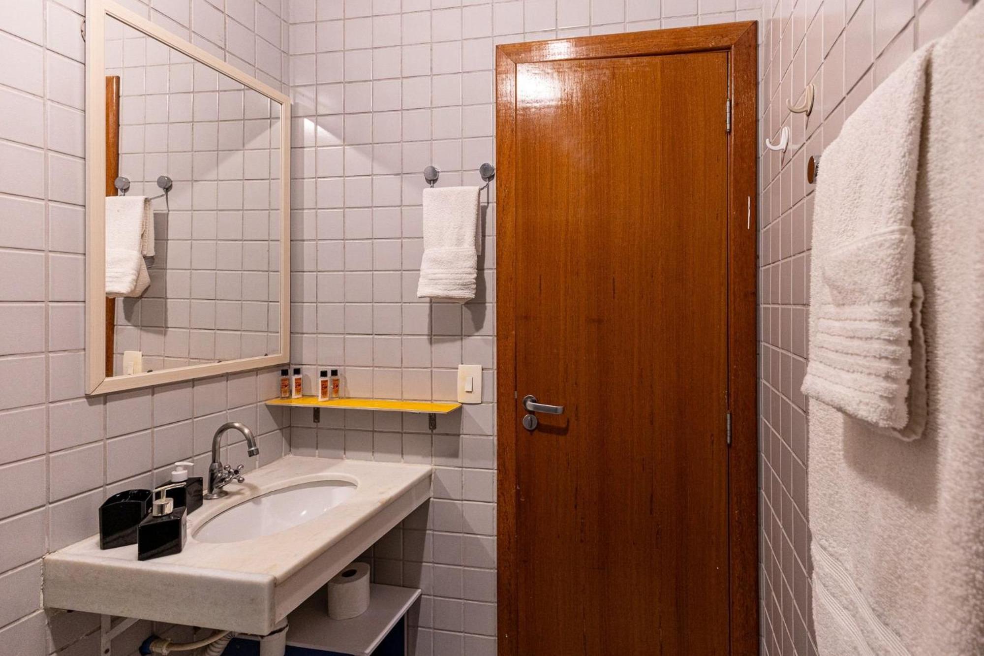 Apartamento Copacabana 200M Da Praia - Wifi Gratis - Cp5 Rio de Janeiro Luaran gambar